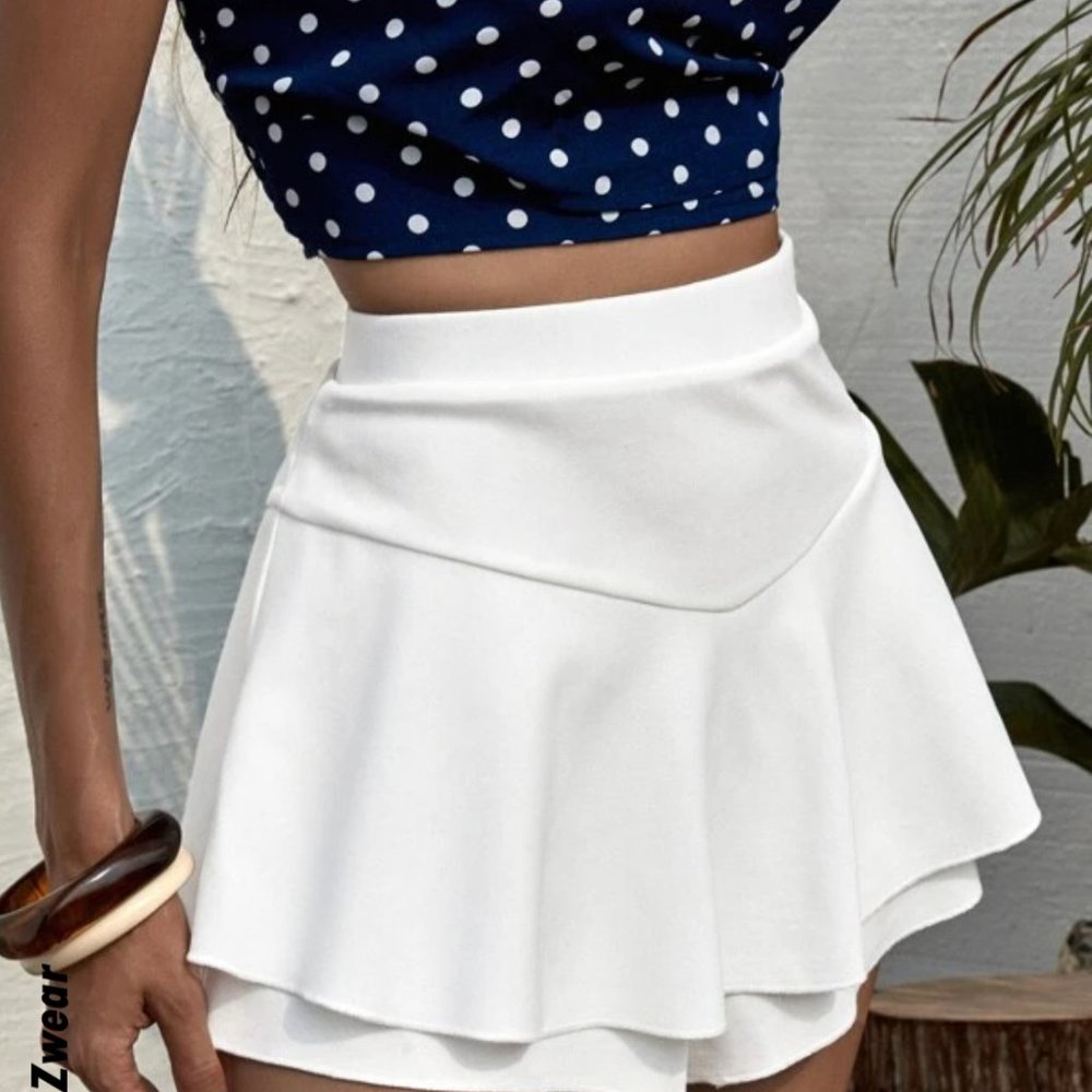 White Solid Ruffle Trim Skorts (skirt/shorts)